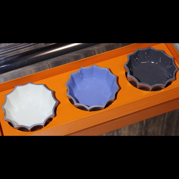 HP🎉MARIGOLD ARTISANS Fluted 3 Bowl ENAMEL Set - Picture 8 of 15